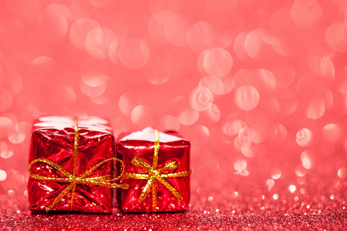 decorated-red-holiday-gifts